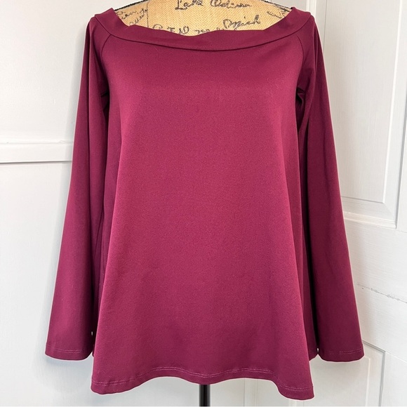 Susana Monaco Burgundy Off the Shoulder Bell Sleeve Tie Back Top - Picture 2 of 10